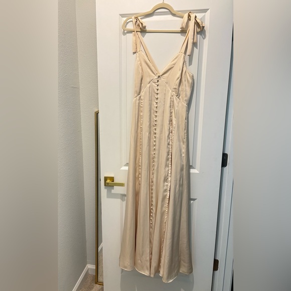Jacindy Satin Cream Maxi Dress - Picture 3 of 11